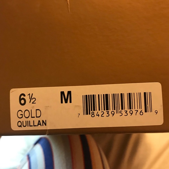 Sparkly Gold Heels - Picture 8 of 8